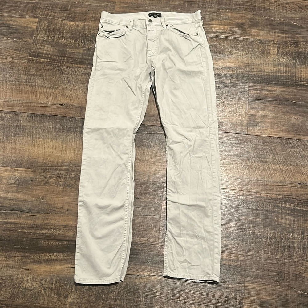 Banana Republic slim fit chinos sz 33/34